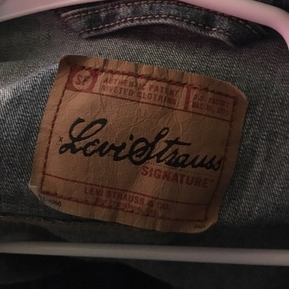Levi's denim jacket - Picture 4 of 5